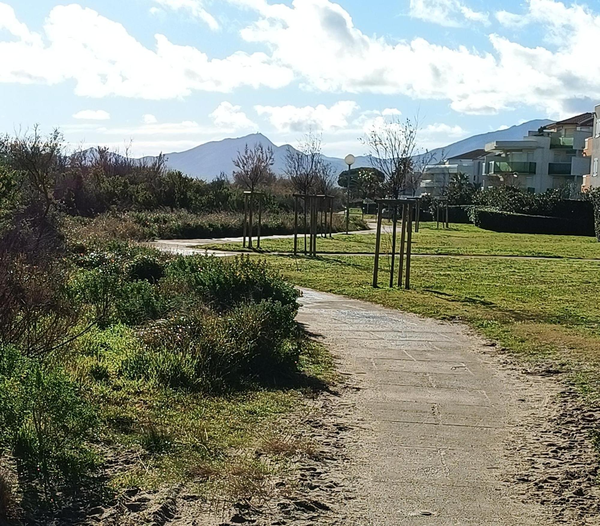 Logement Plage سان سيبريان المظهر الخارجي الصورة